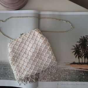 Hand-made Vintage Pearl-detail Purse 👛